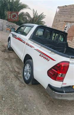 تويوتا هايلوكس